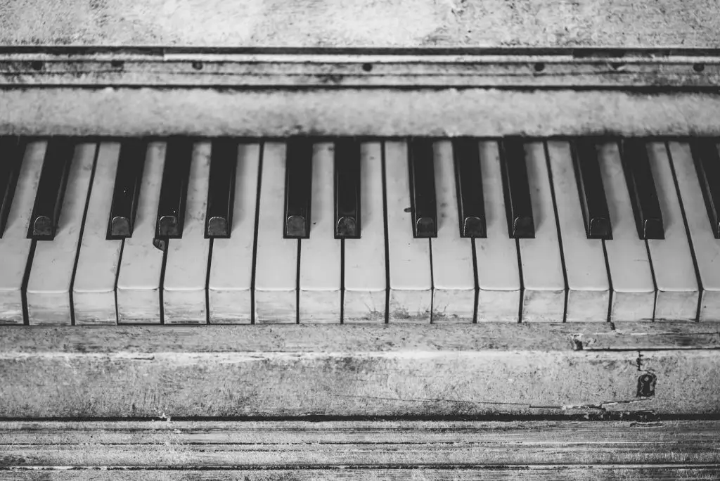 Leeds piano disposal experts. We recycle pianos in Leeds